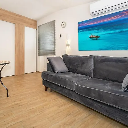 Studio Apartment Gerta With Terrace Baska  Exterior photo