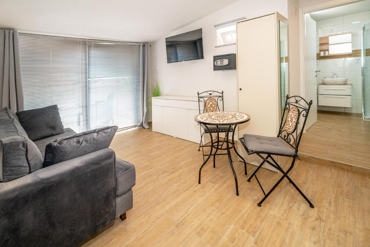 Gerta With Terrace Apartman